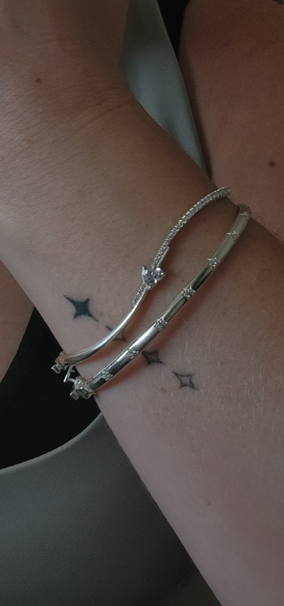 Stellar Star of David Diamond Bangel